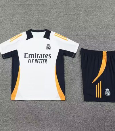 2425 Real Madrid white jersey