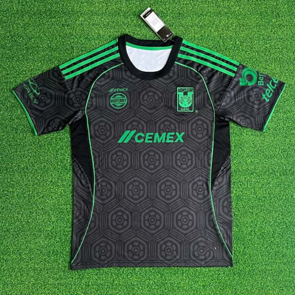 Tiger balck and green Guest 2526