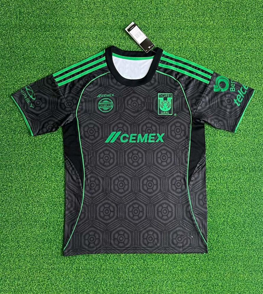 Tiger balck and green Guest 2526