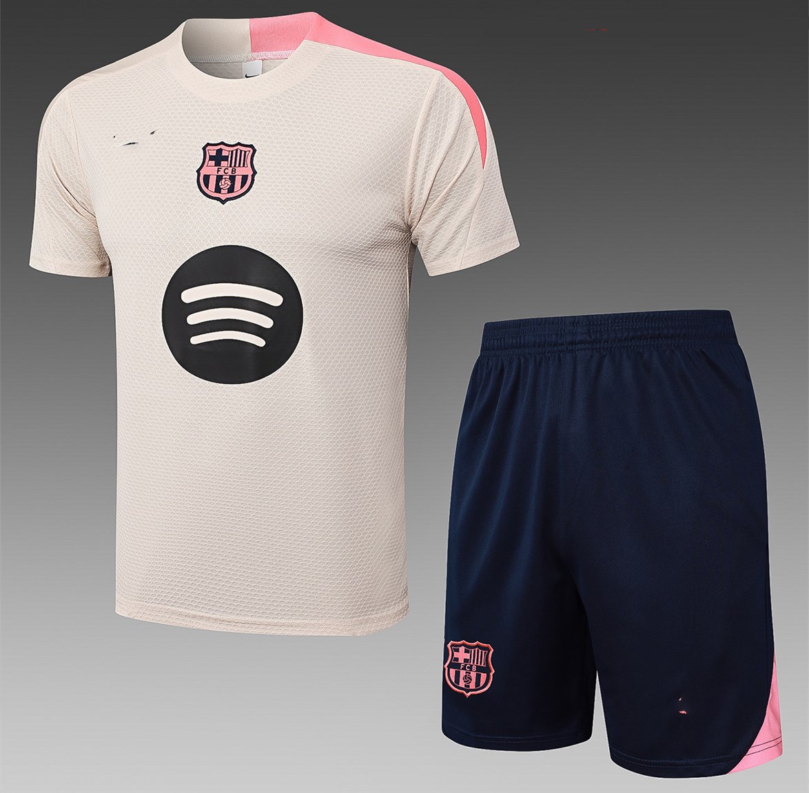 Short Sleeve Barcelona Beige Kit 2526