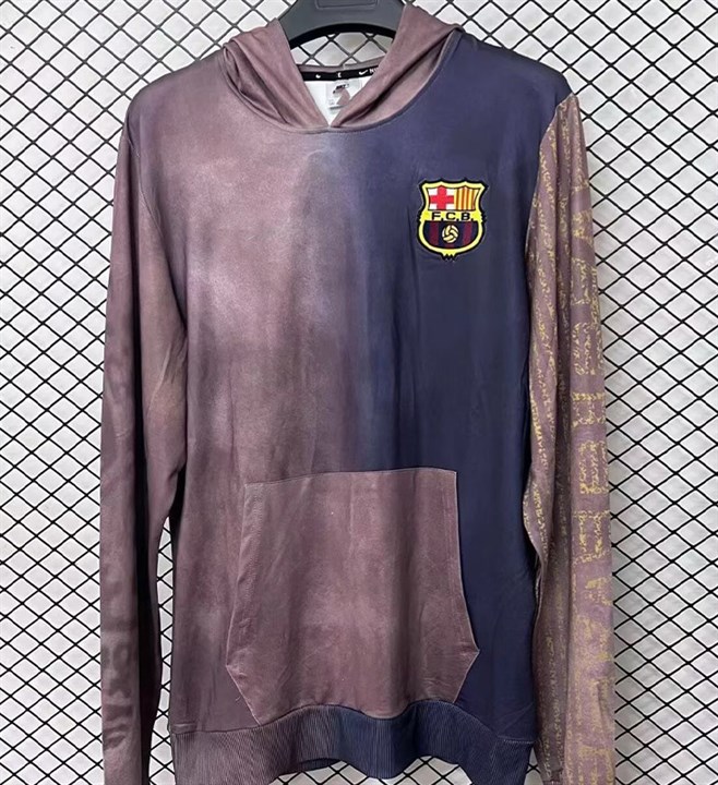 Barcelona Graffiti Retro Sweatshirt