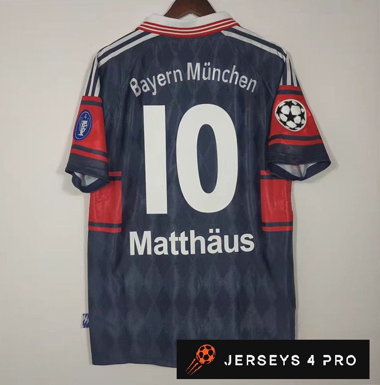 1997–1999 Bayern Munich Home No.10 Matthäus Retro Football Jersey