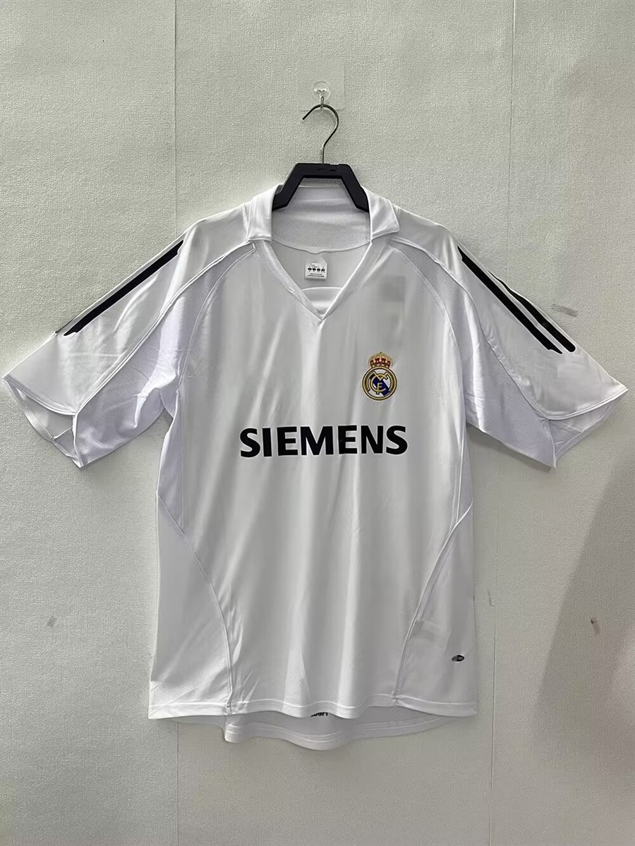 2005–2006 Real Madrid Home Retro Football Jersey