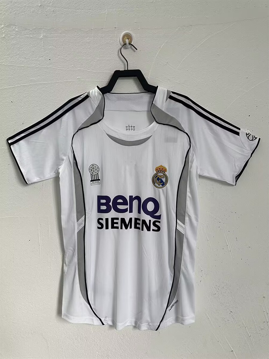 2006–2007 Real Madrid Home Retro Football Jersey