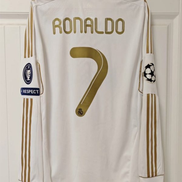 2011–2012 Real Madrid Home Long Sleeve No.7 Ronaldo Retro Football Jersey