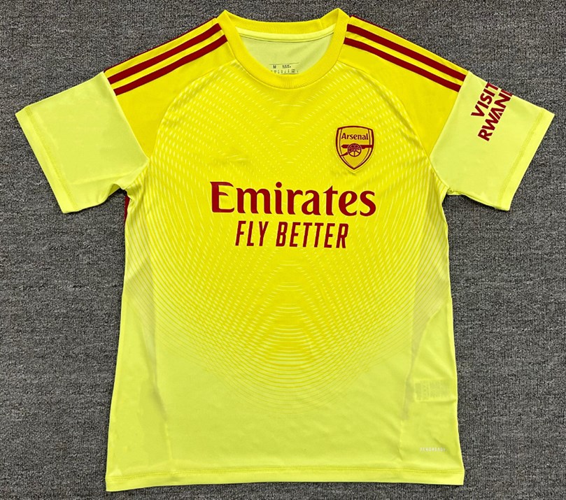 2025–2026 Arsenal Yellow Goalkeeper Football Jersey