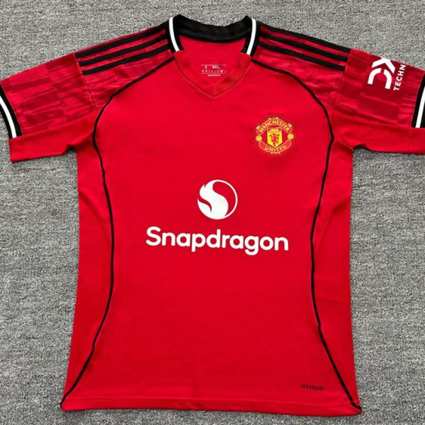 2025–2026 Manchester United Home Football Jersey