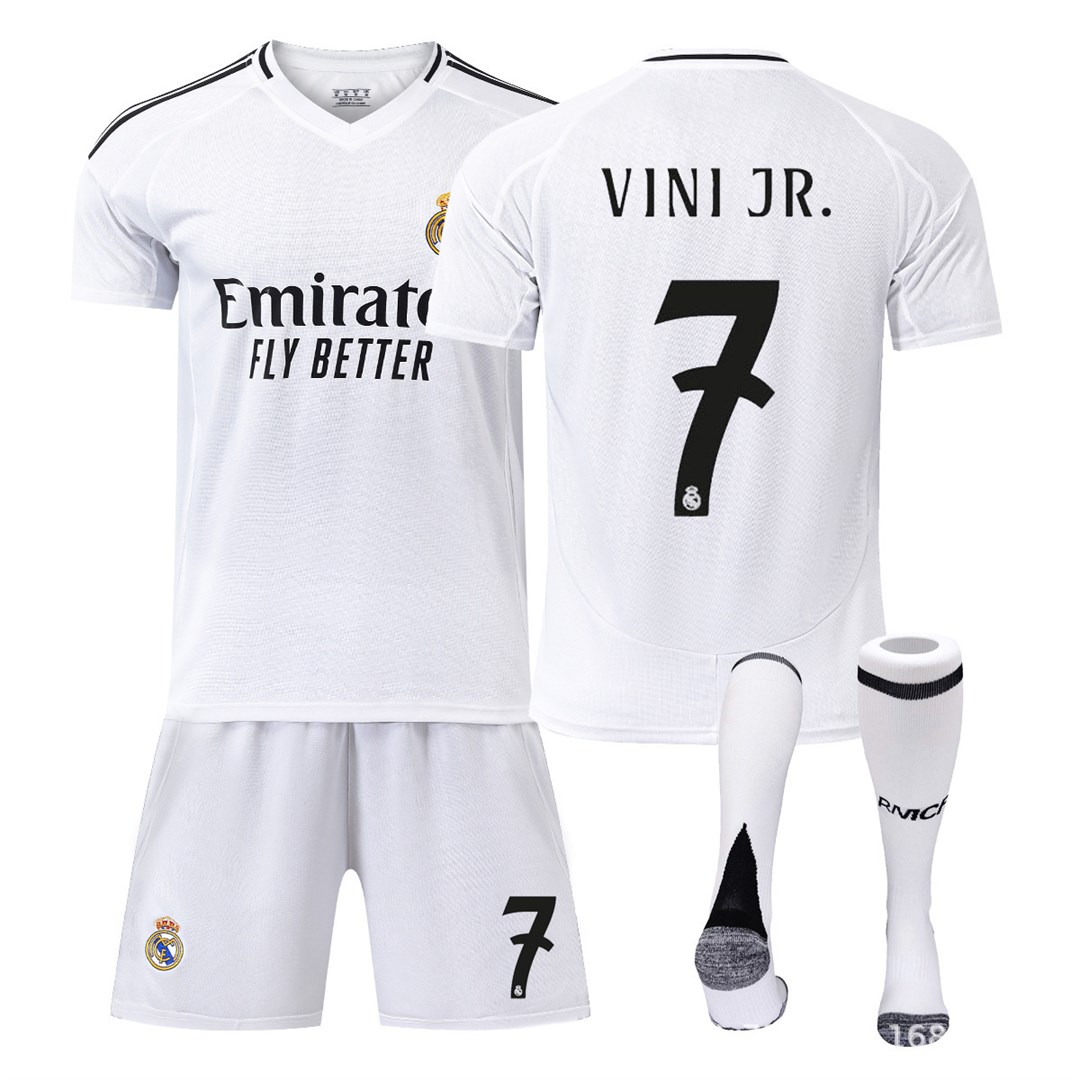 Real Madrid Home Football Kit No. 7 Vinicius With Socks